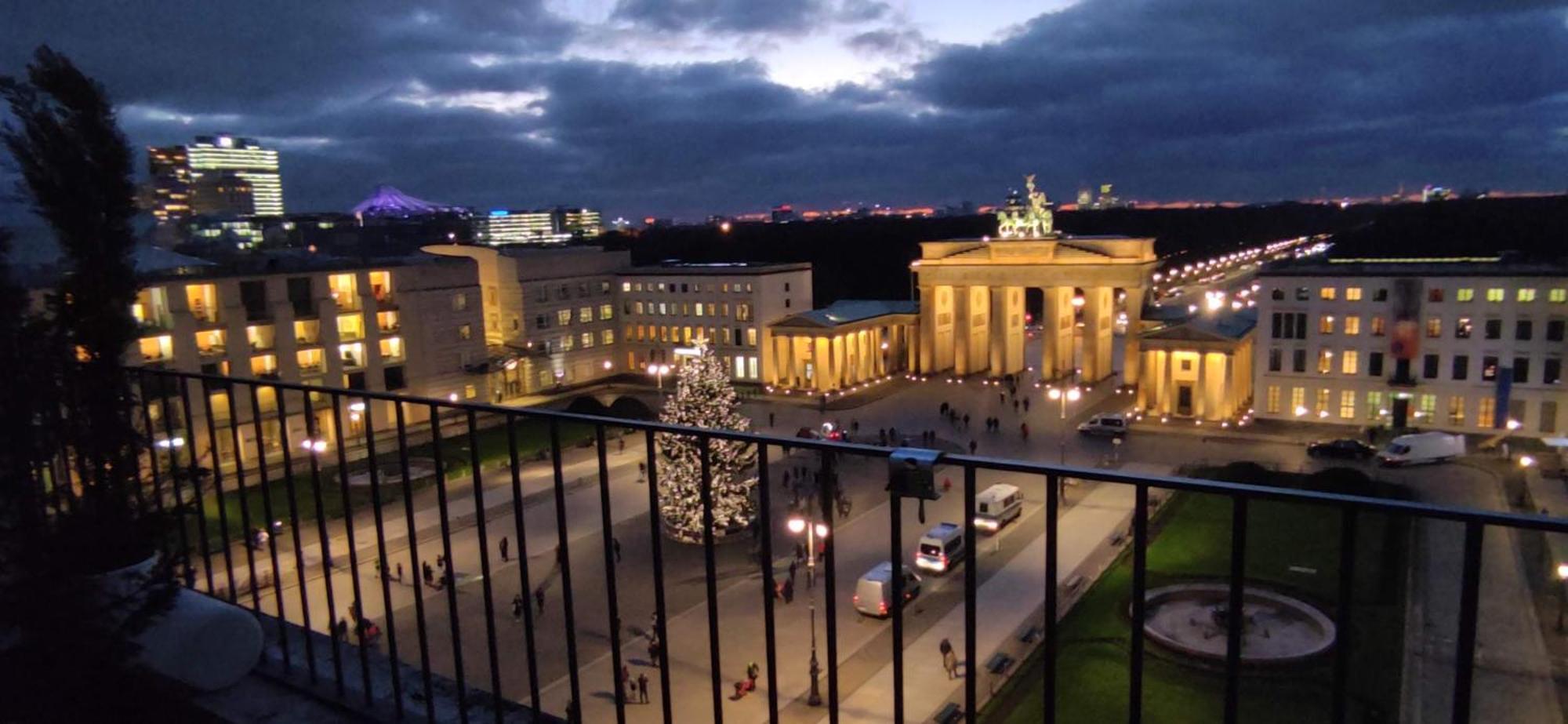 Nexliving Berlin Brandenburger Tor Aparthotel Exterior photo