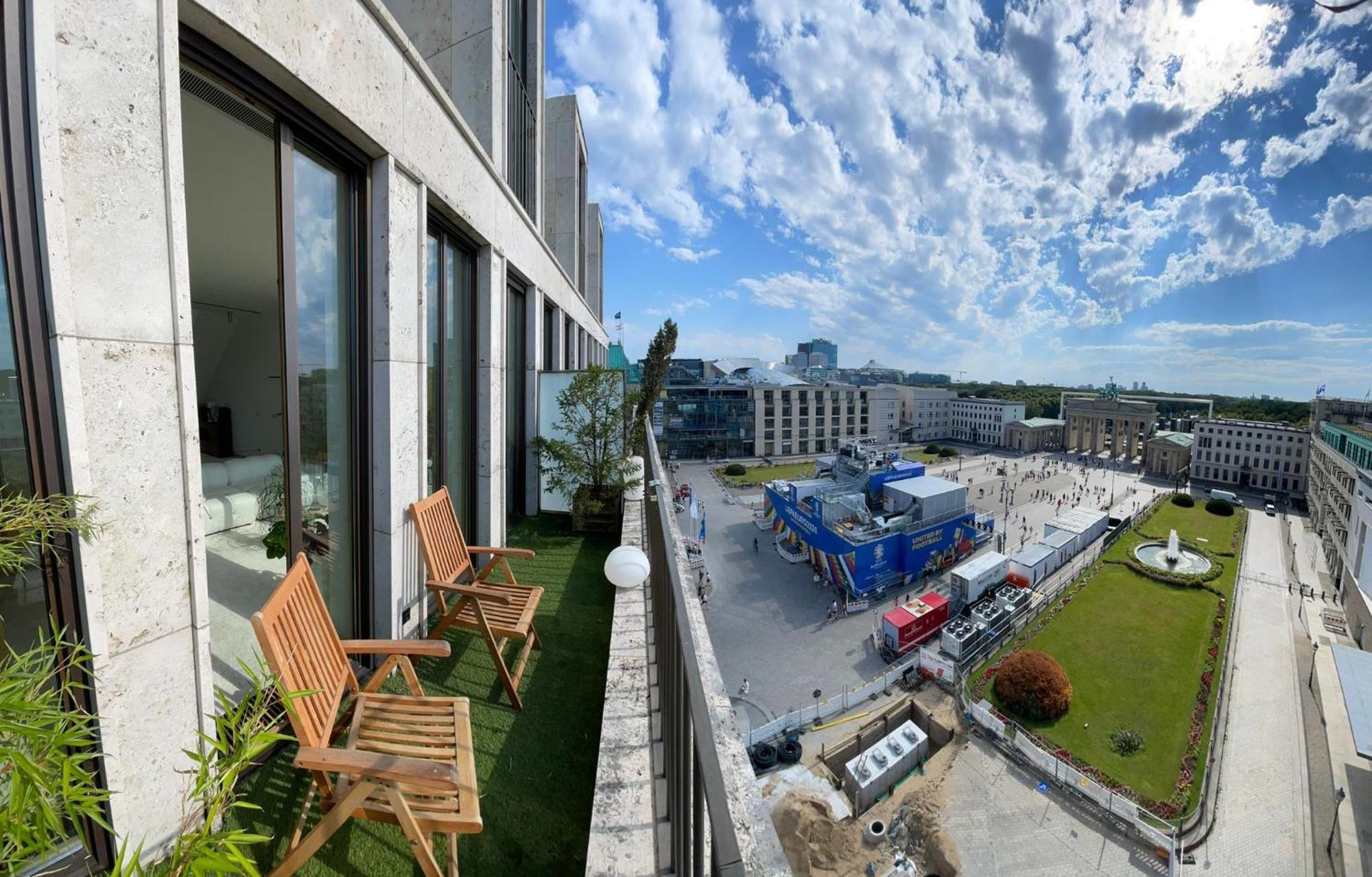 Nexliving Berlin Brandenburger Tor Aparthotel Exterior photo